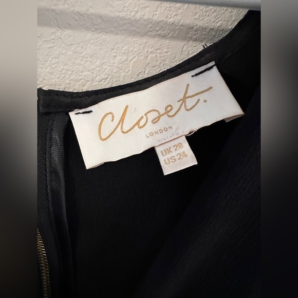 ASOS Closet London gathered tulip mini dress in black plus size 24 - Picture 5 of 8